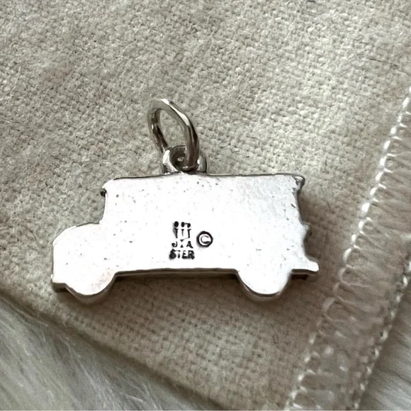 Rare retired James Avery School Bus charm (loop not cut) - Picture 5 of 8